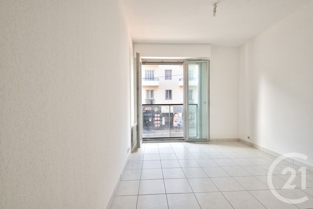 Appartement T3 à vendre - 3 pièces - 72.33 m2 - ANTIBES - 06 - PROVENCE-ALPES-COTE-D-AZUR - Century 21 Lafage Transactions