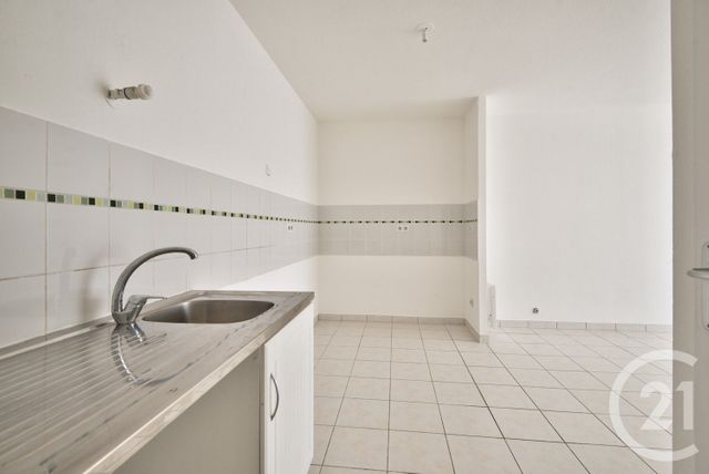 Appartement T3 à vendre - 3 pièces - 72.33 m2 - ANTIBES - 06 - PROVENCE-ALPES-COTE-D-AZUR - Century 21 Lafage Transactions