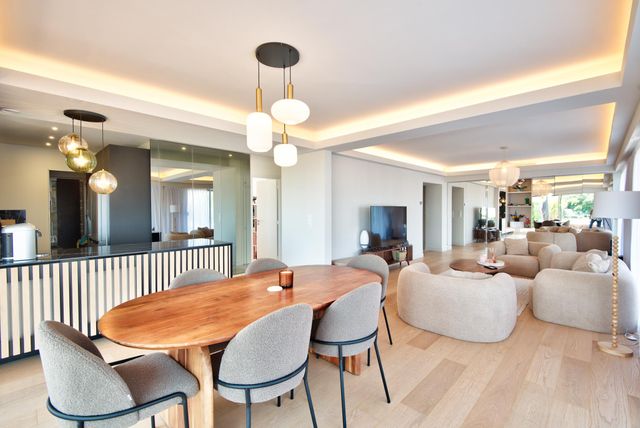 Appartement F4 à vendre - 4 pièces - 150.05 m2 - NICE - 06 - PROVENCE-ALPES-COTE-D-AZUR - Century 21 Lafage Transactions